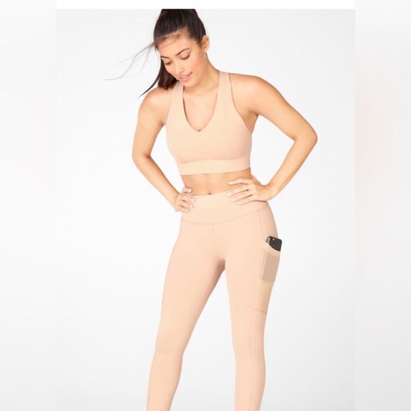 Fabletics On-The-Go Midi Medium Impact Sports Bra Medium - Picture 6 of 7